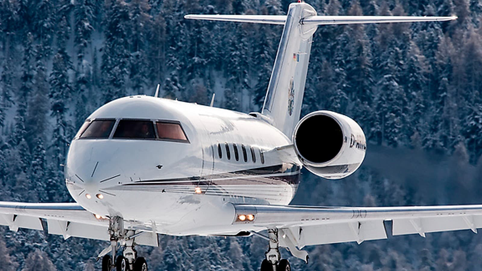 BOMBARDIER CHALLENGER 600 601