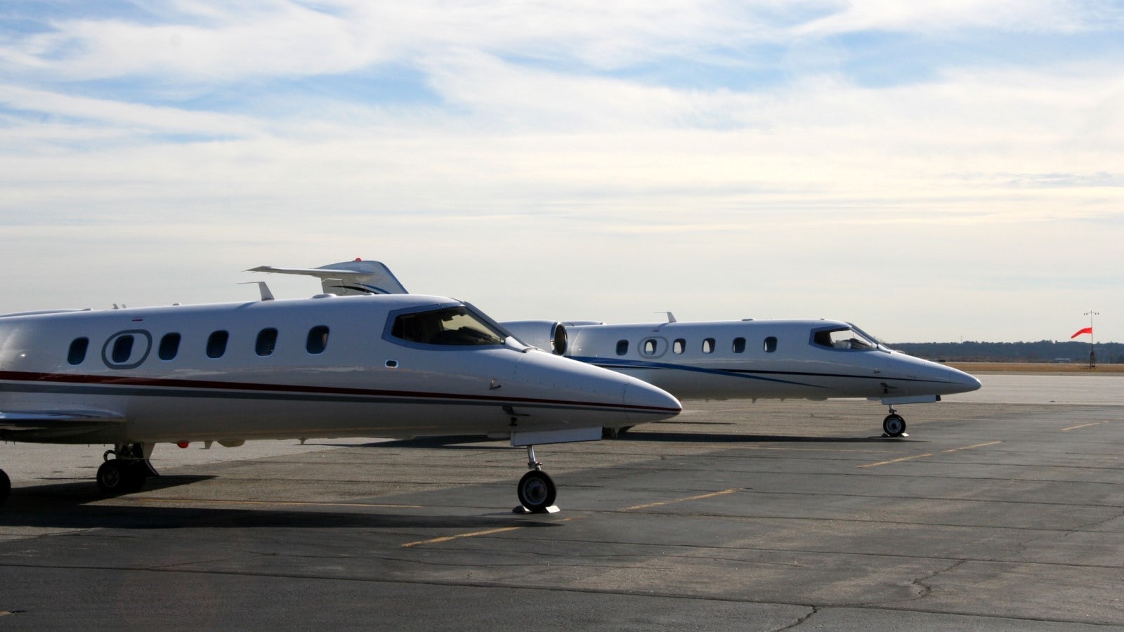 Bombardier Learjet 35 Exterior