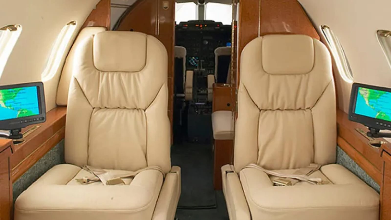 Bombardier Learjet 36 Interior