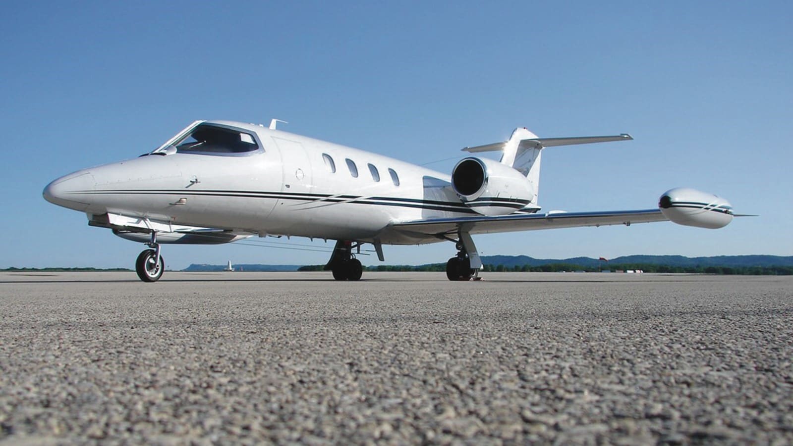 BOMBARDIER LEARJET 36
