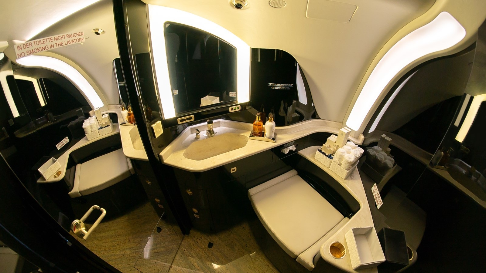 Embraer Legacy 650 Interior