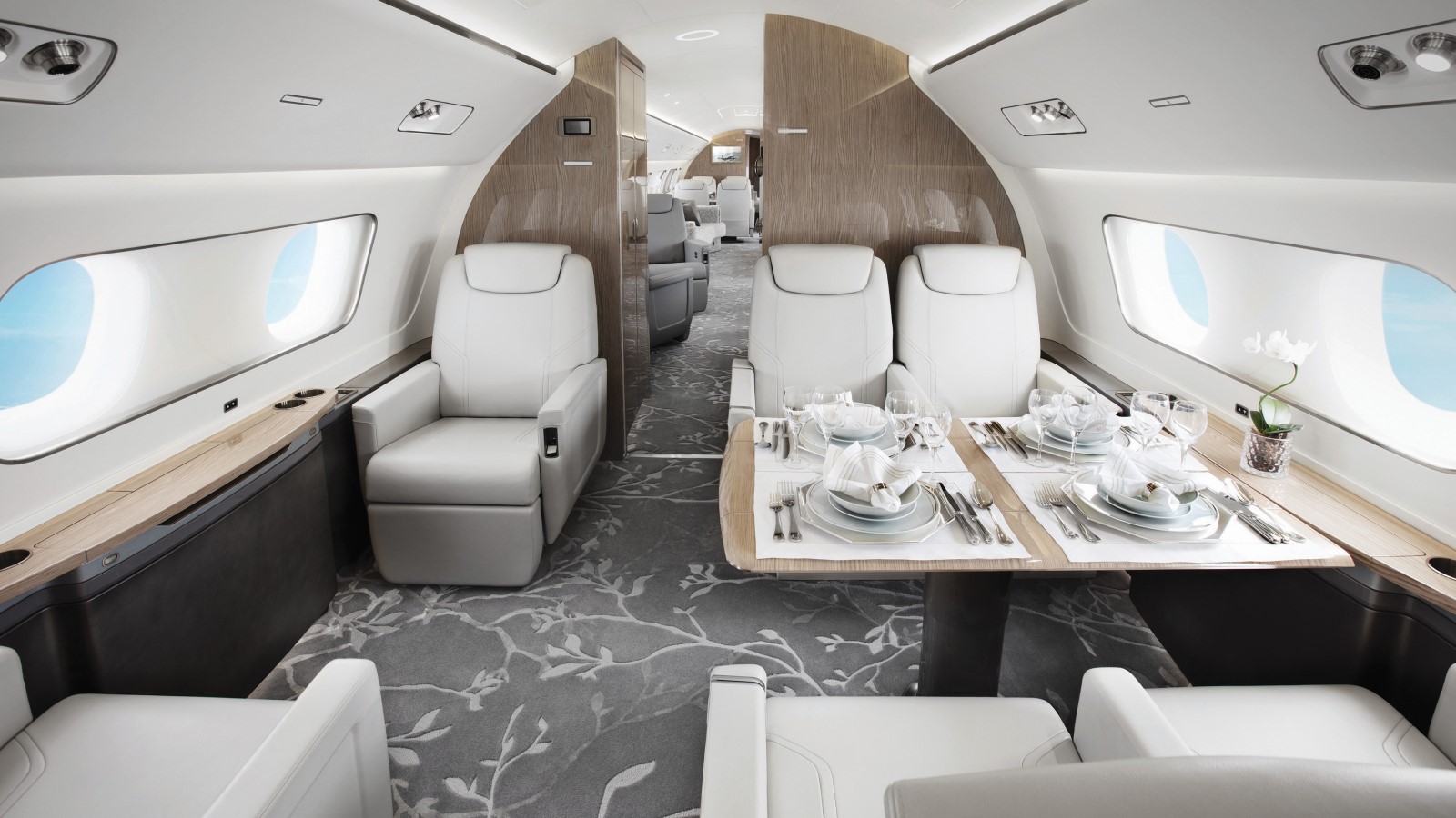 Embraer Lineage 1000 Interior